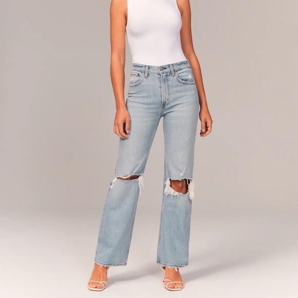 Abercrombie & Fitch Denim - Abercrombie 90s Ultra High Rise Relaxed Jeans